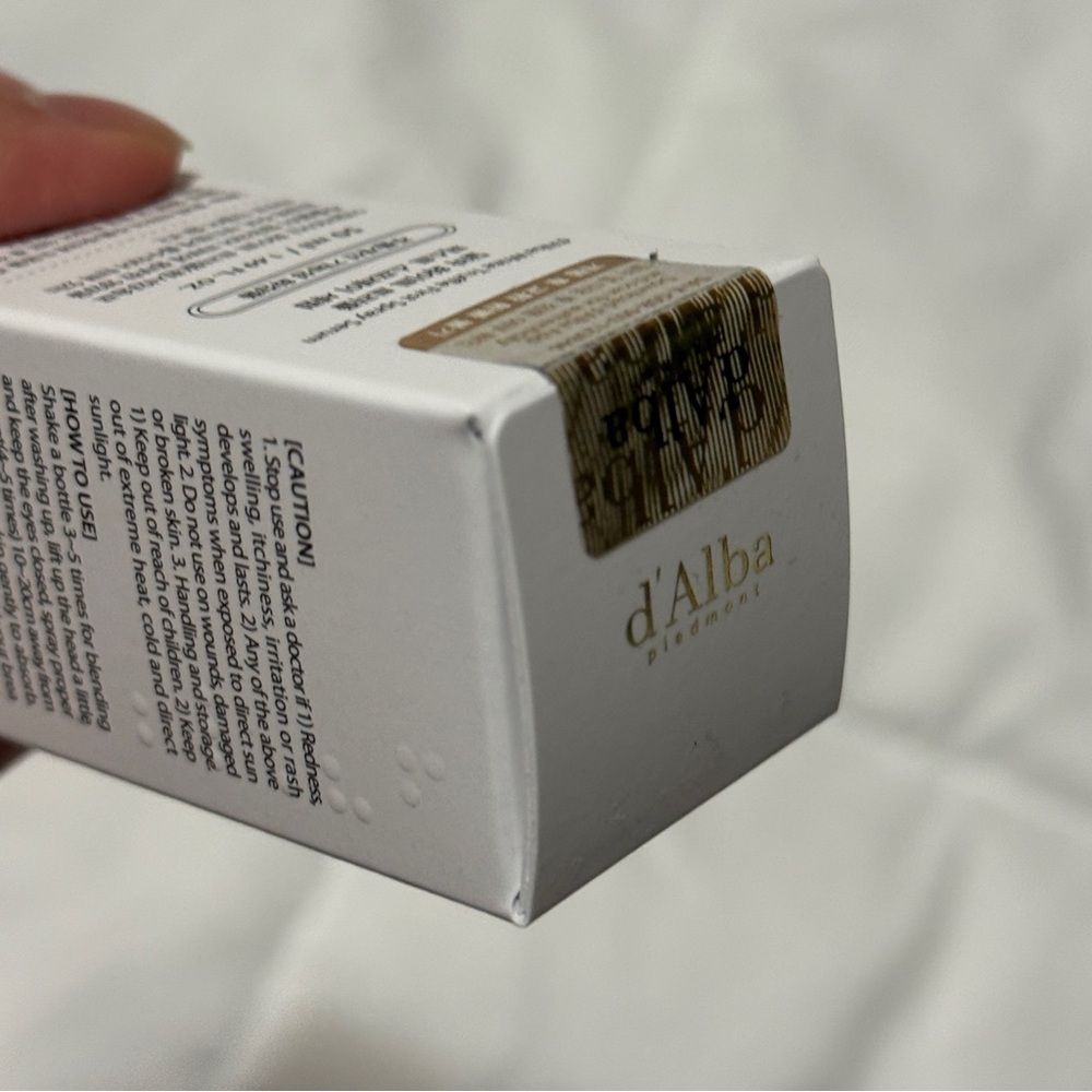 d'Alba White Truffle First Spray Serum - Picture 7 of 7